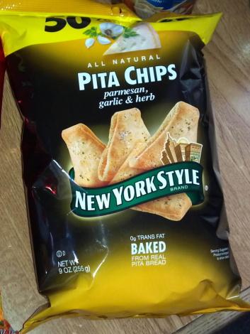 NewYorkStylePitaChipsParmesan01.jpg